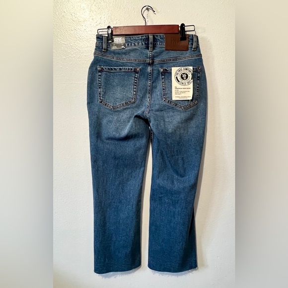 FRYE NWT the Veronica Cropped Bootcut Jean - Size 25 - Picture 4 of 13